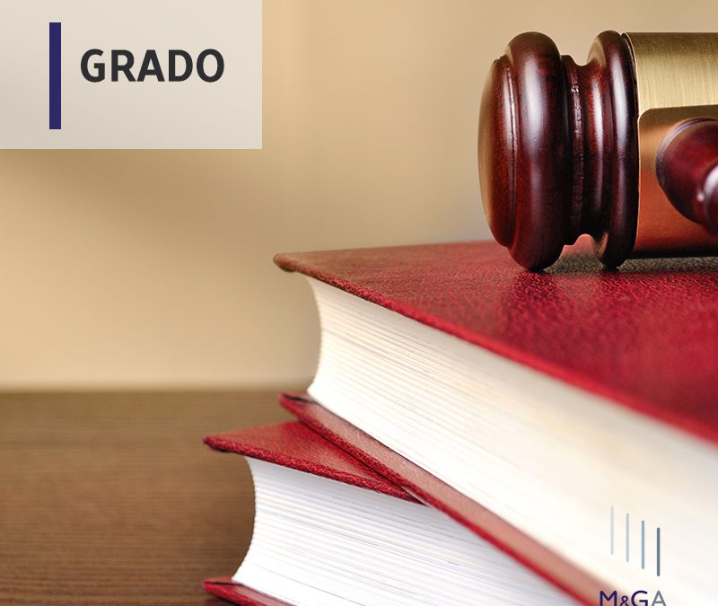 Primera sentencia que reconoce el cobro del grado